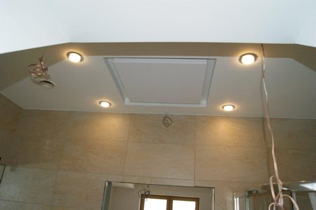 dom Rokietnica panel grzewczy wbudowany w podwieszony sufit