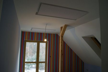 dom Rokietnica panel grzewczy wbudowany w podwieszony sufit